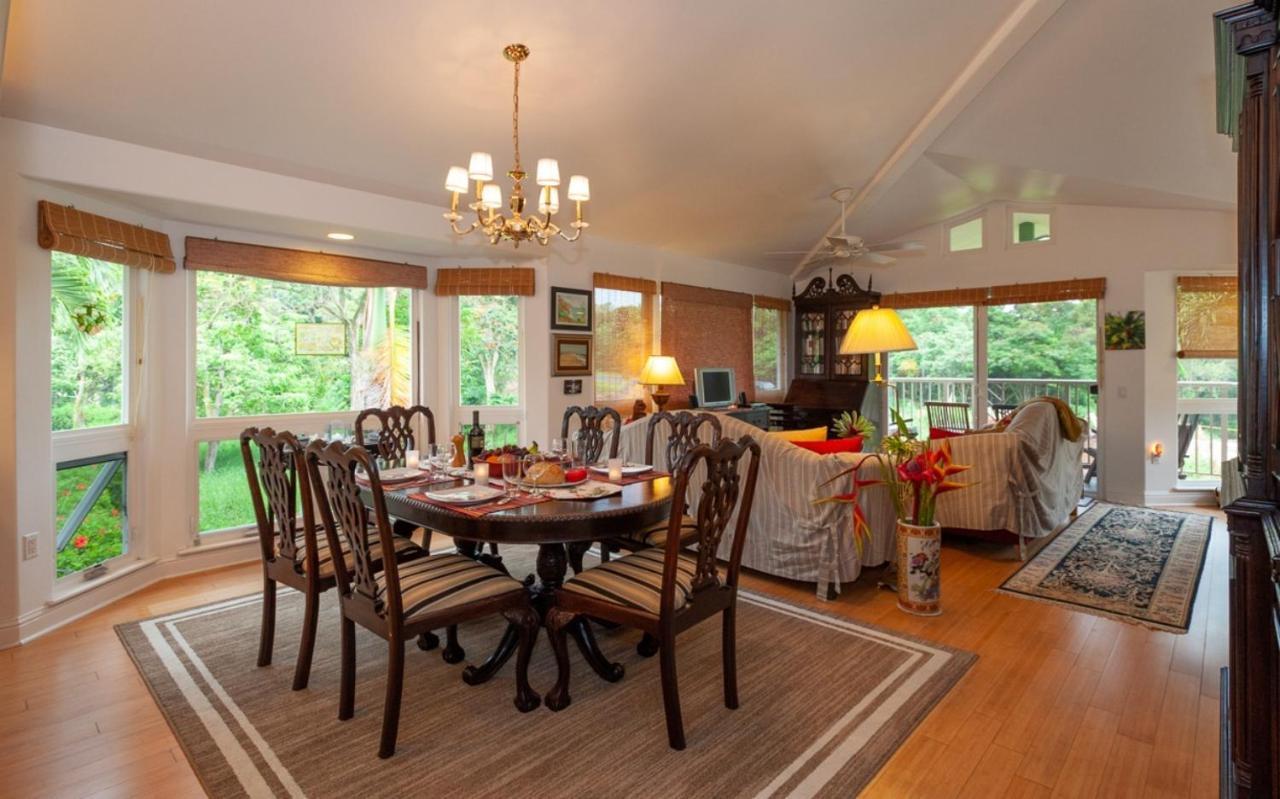 Villas Of Kamalii 37-stately Townhouse With Ac, By Golf, With Pool, Bbq, Hot Tub Princeville