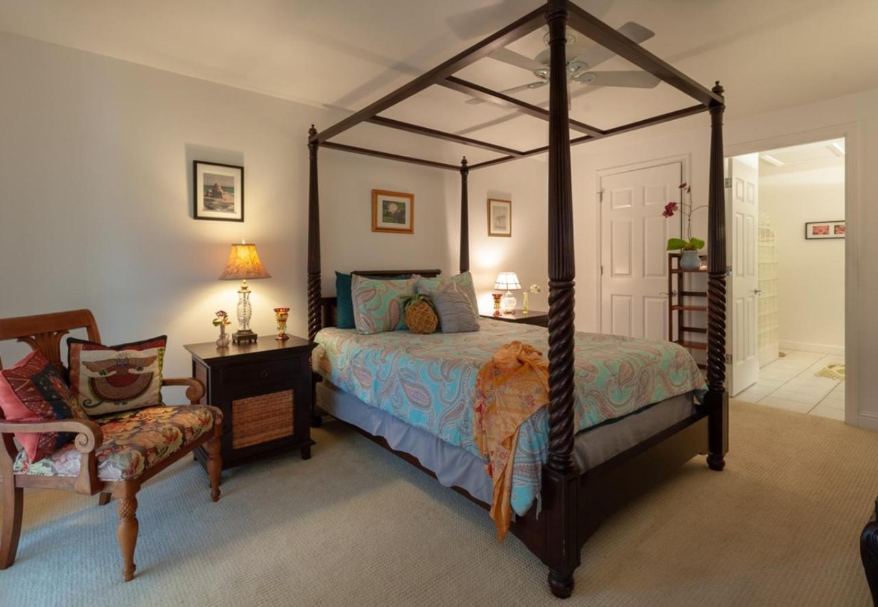 Villas Of Kamalii 37-stately Townhouse With Ac, By Golf, With Pool, Bbq, Hot Tub Princeville