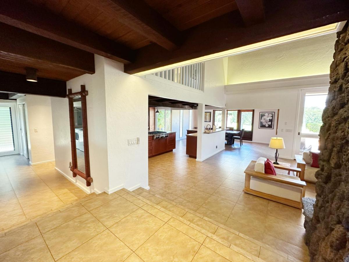 Coral Hale 5br 3ba Luxury Home, Ac, Hot Tub And Stunning Views * Princeville