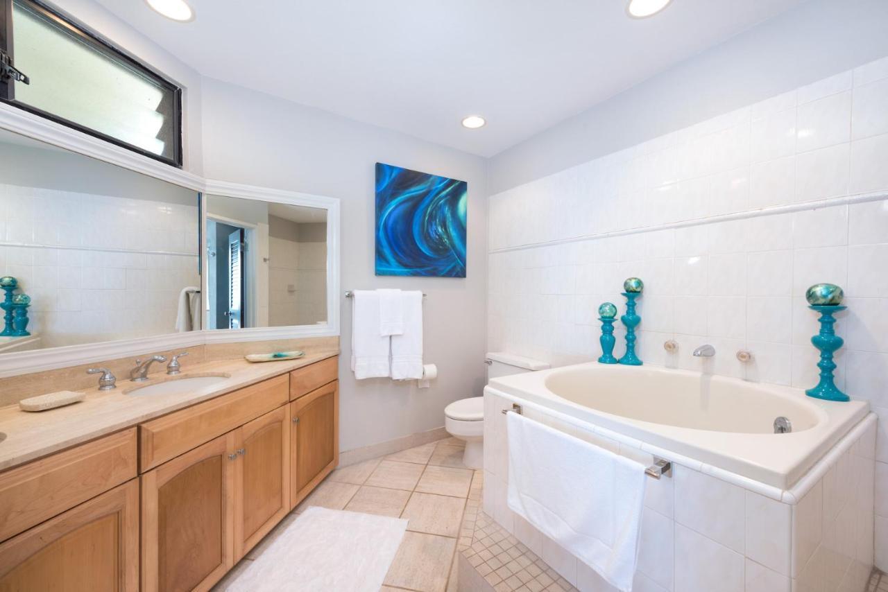 Puu Poa Ocean Bluff Condo, Incredible Views, Walk To Beaches, Pool & Tennis Princeville