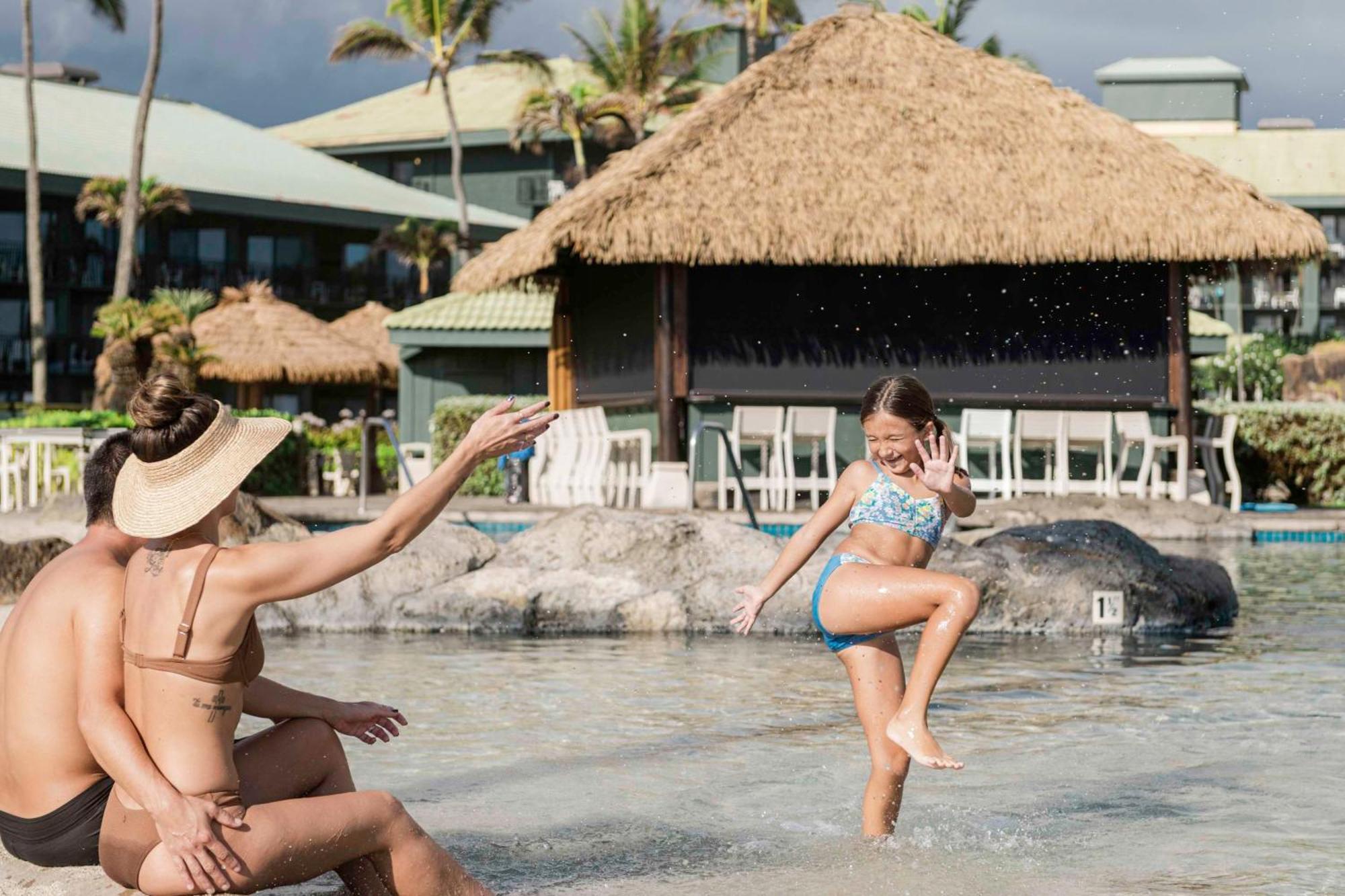 Outrigger Kaua'i Beach & Spa 4*