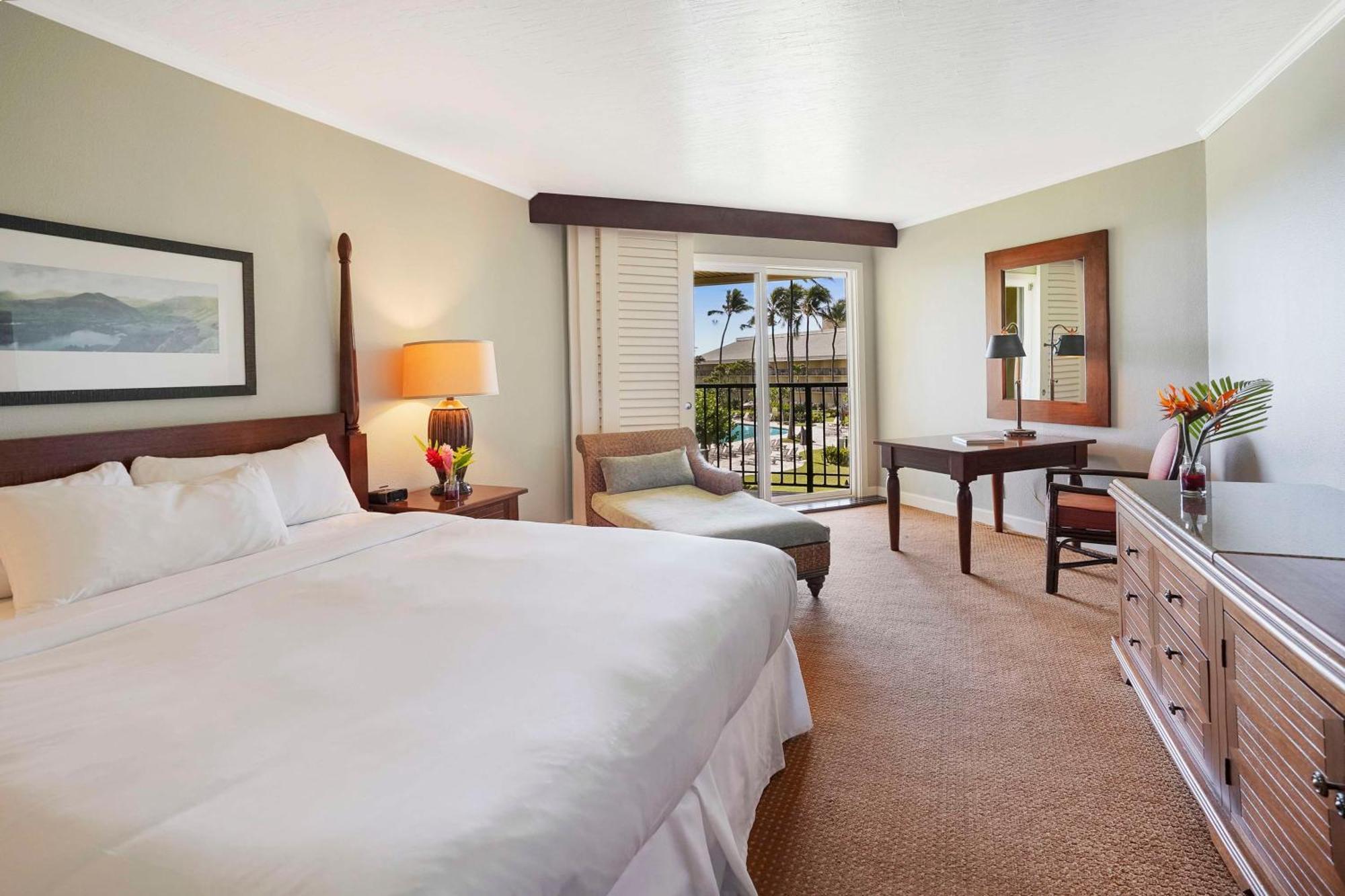 Outrigger Kaua'i Beach & Spa 4*