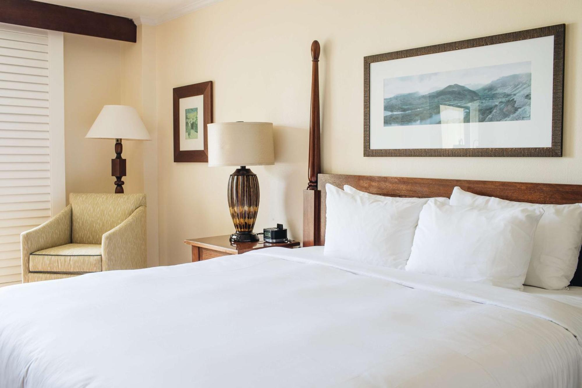 Resort Outrigger Kaua'i Beach & Spa 4*
