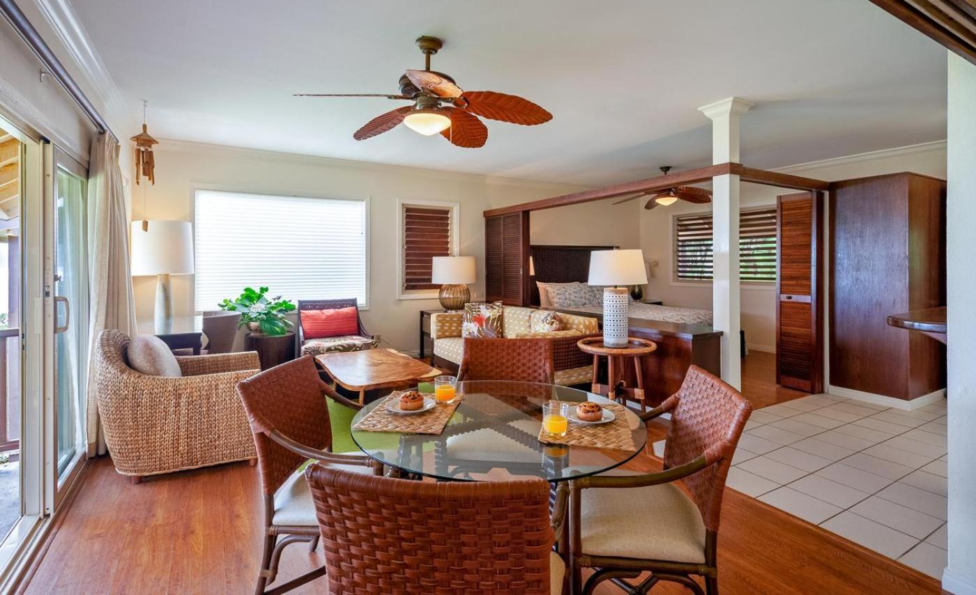 Colony K4 Apartment *
