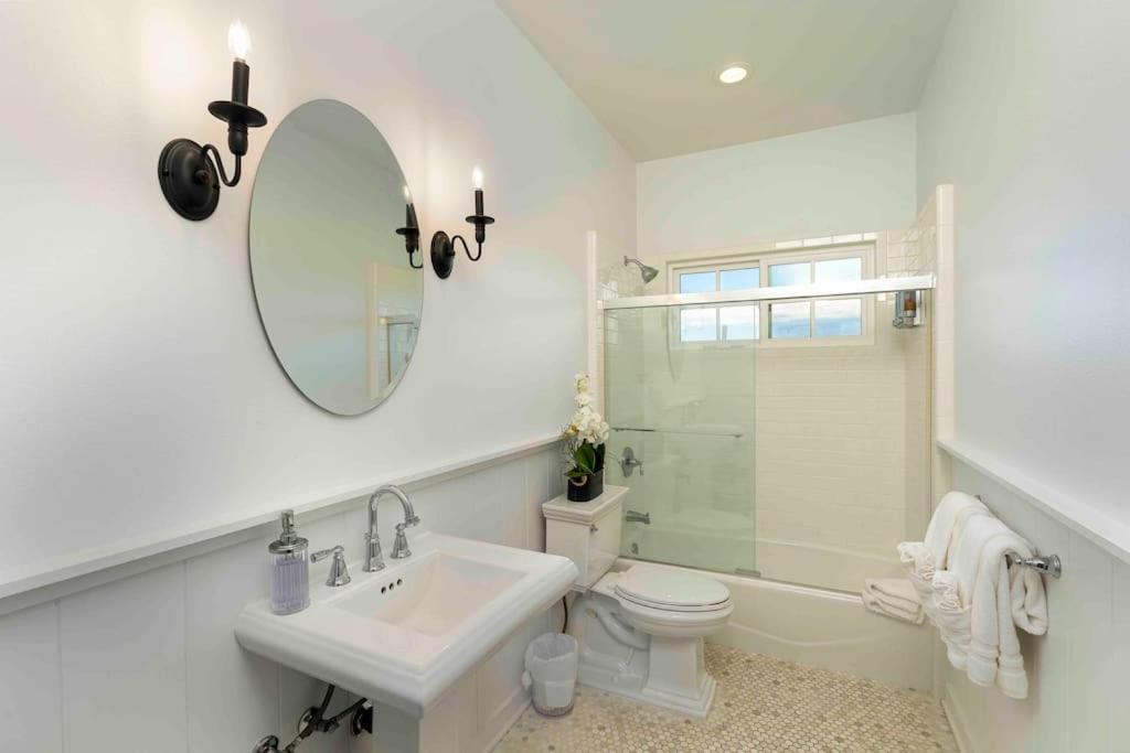 Holiday home New 5br Estate - Ac Pool Gym Pickleball