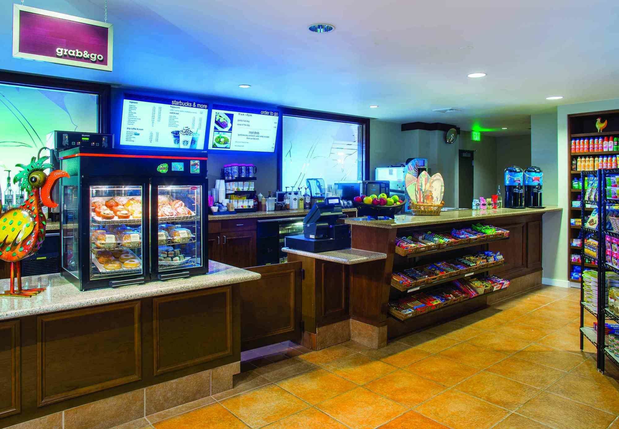 Marriott's Waiohai Club