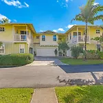 Nihilani Apartments