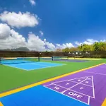 New - 7Bd Farmhouse Estate - Ac Pool Slide Gym Pickleball