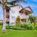 Islander On The Beach 171