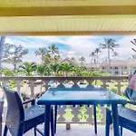 Islander On The Beach 333