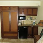 Kreller\'S Islander Getaway