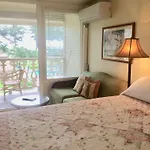 Kreller\'S Islander Getaway