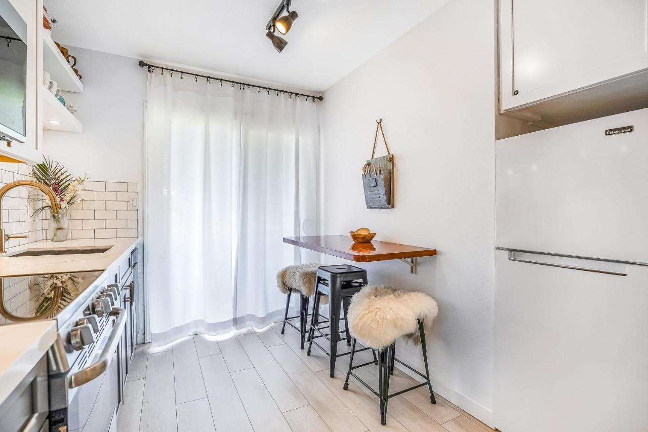 Village Manor A12 Apartment
