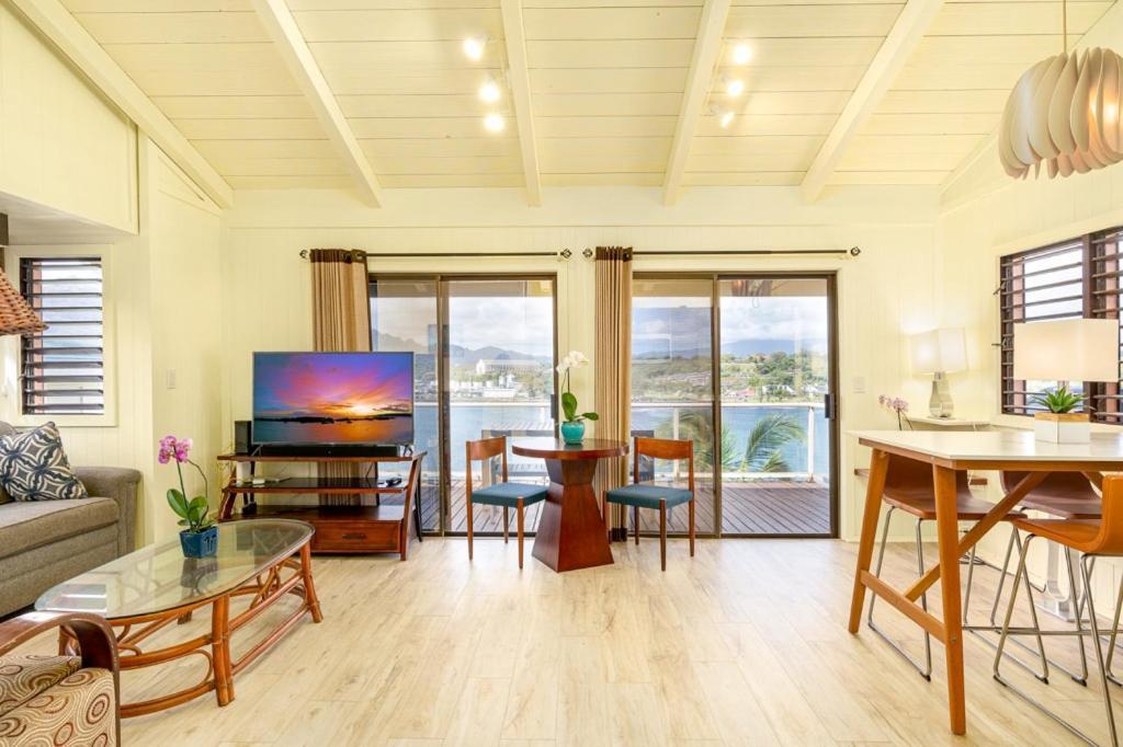 Pali Kai 17 A, Ocean Bluff, Nawiliwili