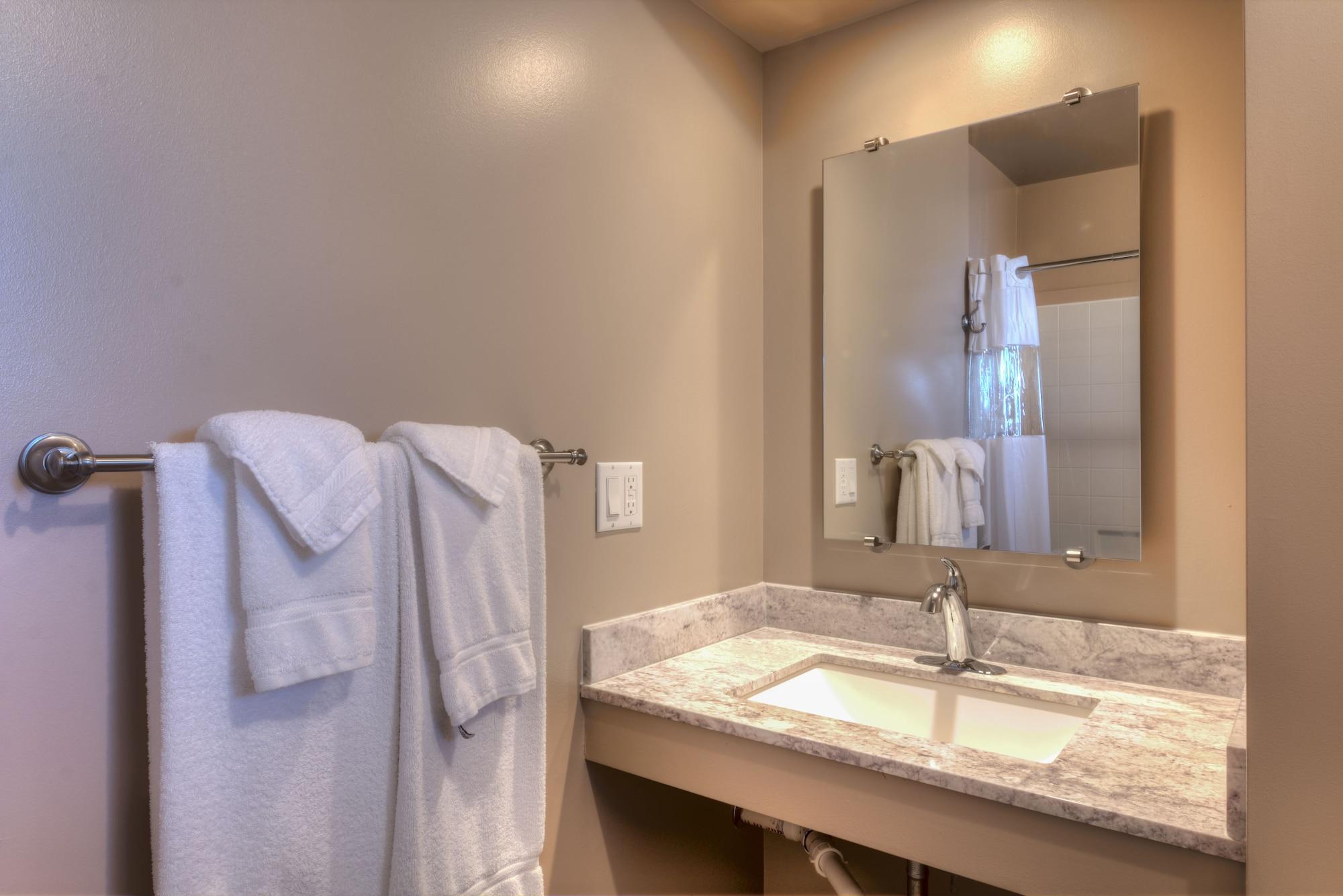 The Iso By Castle Hotel 4*