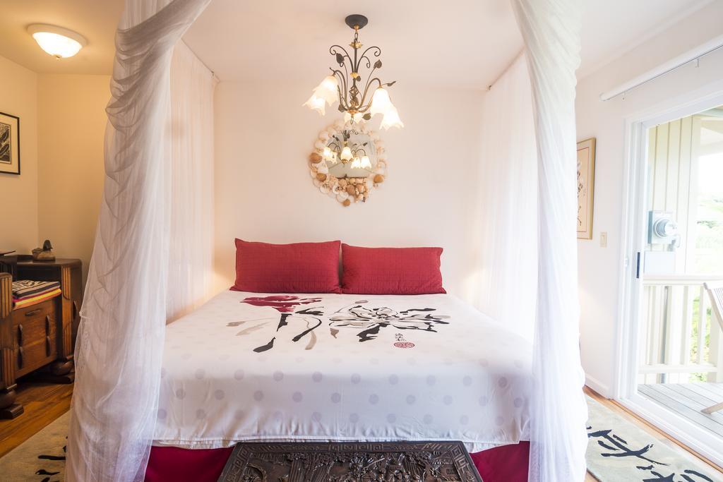 Hale Ho'o Maha Bed & Breakfast 3*