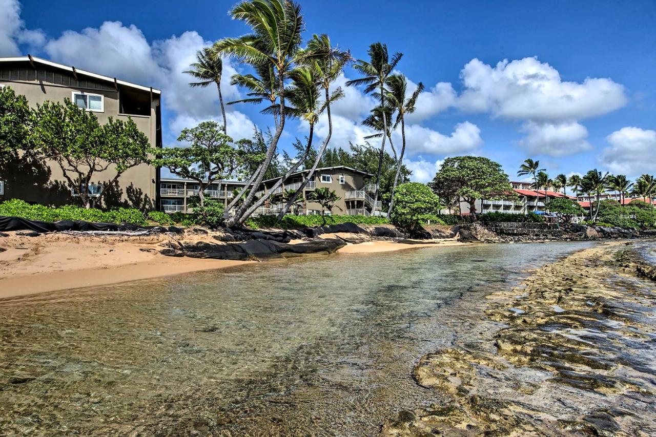 Apartment Waipouli Beachfront With Balcony And Ocean Views Kapa'a