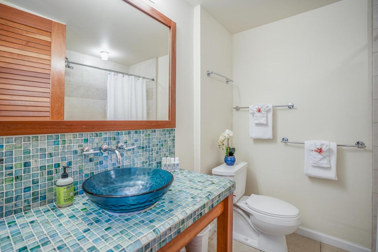 Kuhio Shores 410 Apartment