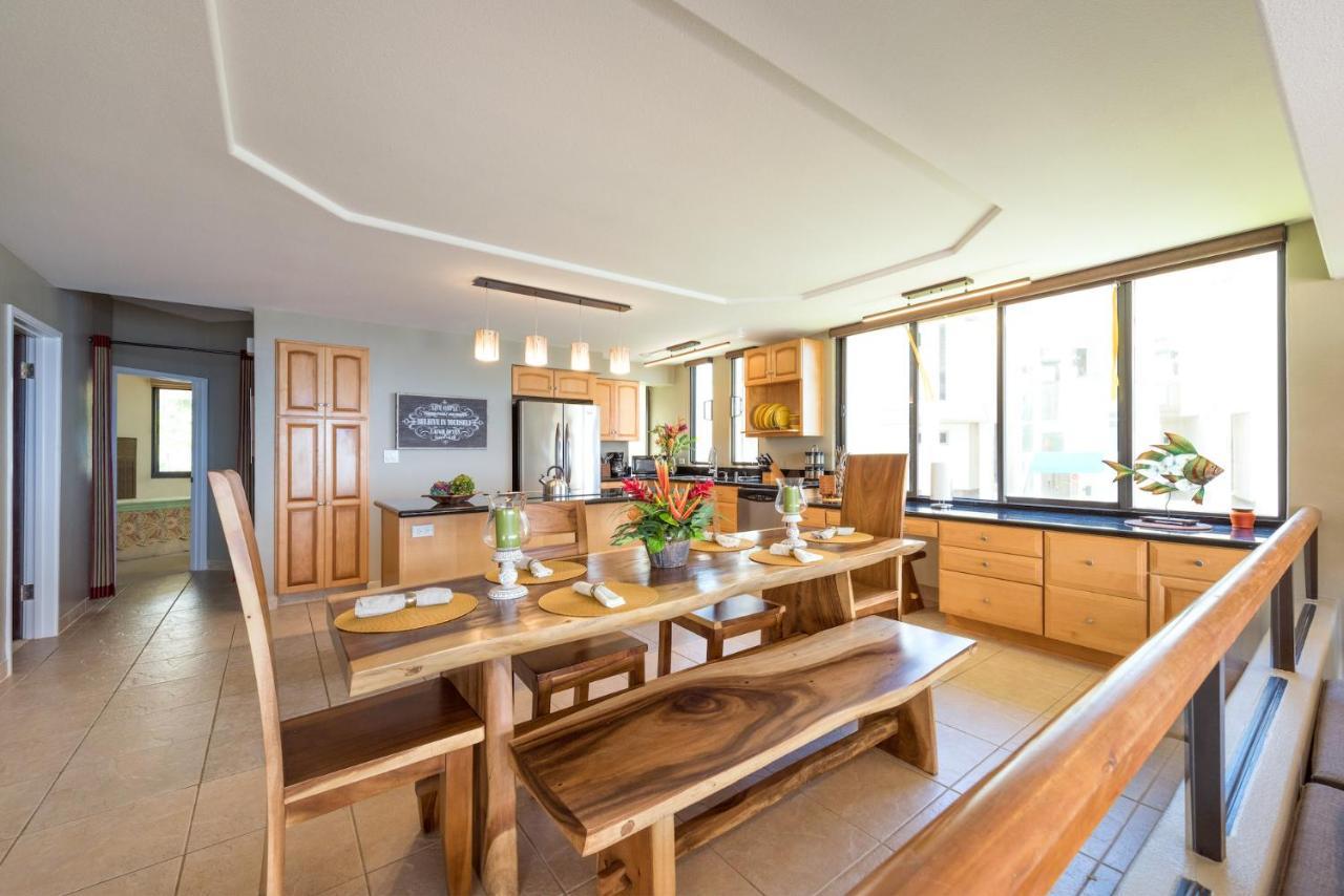 Apartment Puu Poa Ocean Bluff Condo, Incredible Views, Walk To Beaches, Pool & Tennis