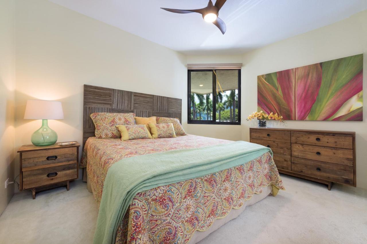 Puu Poa Ocean Bluff Condo, Incredible Views, Walk To Beaches, Pool & Tennis Apartment Princeville