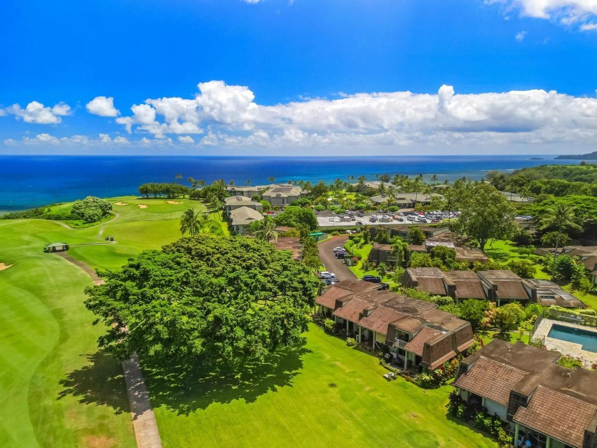 Beautiful 2br 2ba Puamana, Ocean And Mountain View, Pool Holiday home