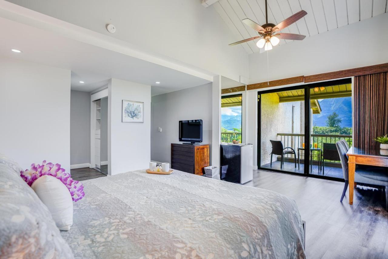 Apartment Hanalei Bay 8233 Four