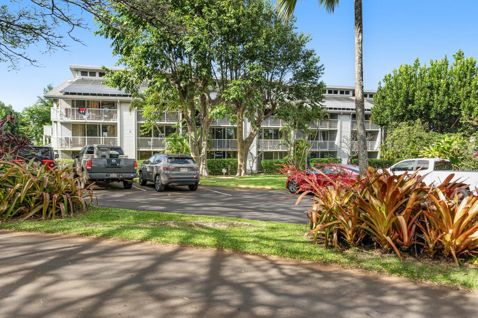 Sunrise Hale Apartment Princeville