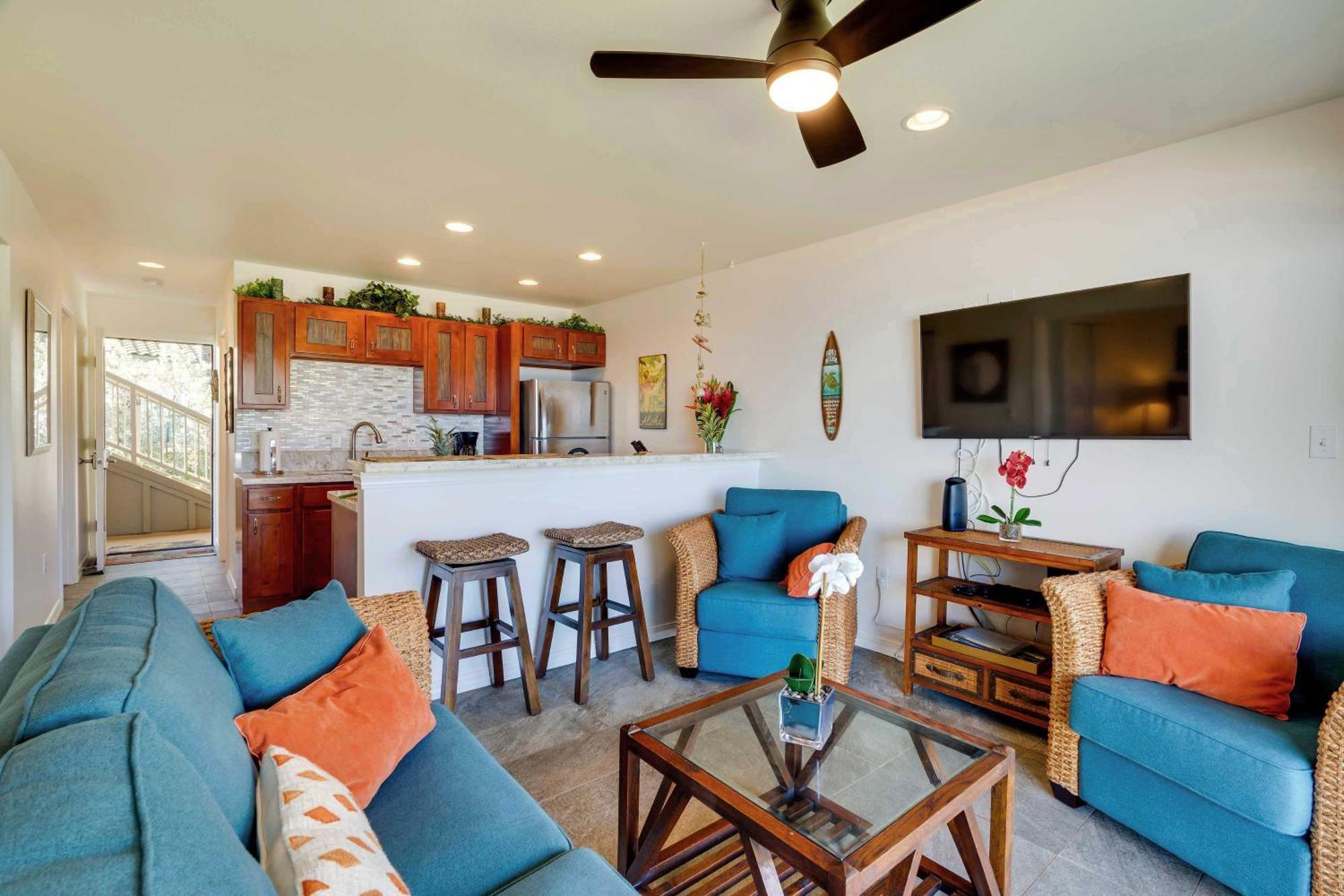 Waipouli Beachfront With Balcony And Ocean Views * Kapa'a