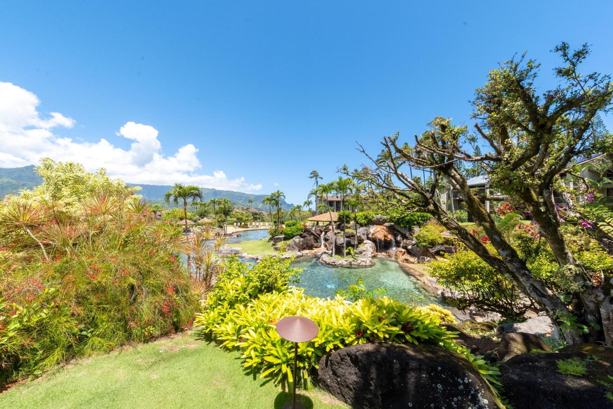 Resort Hanalei Bay 3*