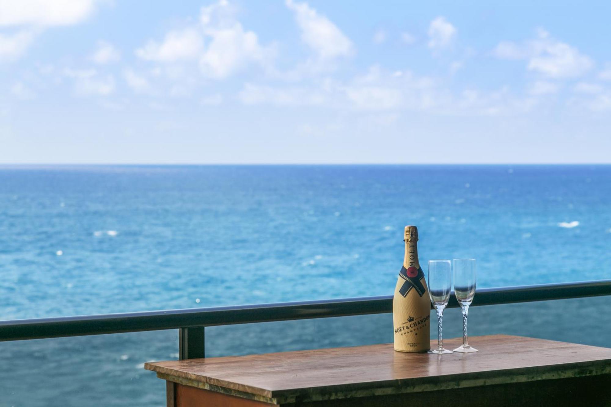 Holiday home Oceanfront With Panoramic Views- Alekona Kauai *