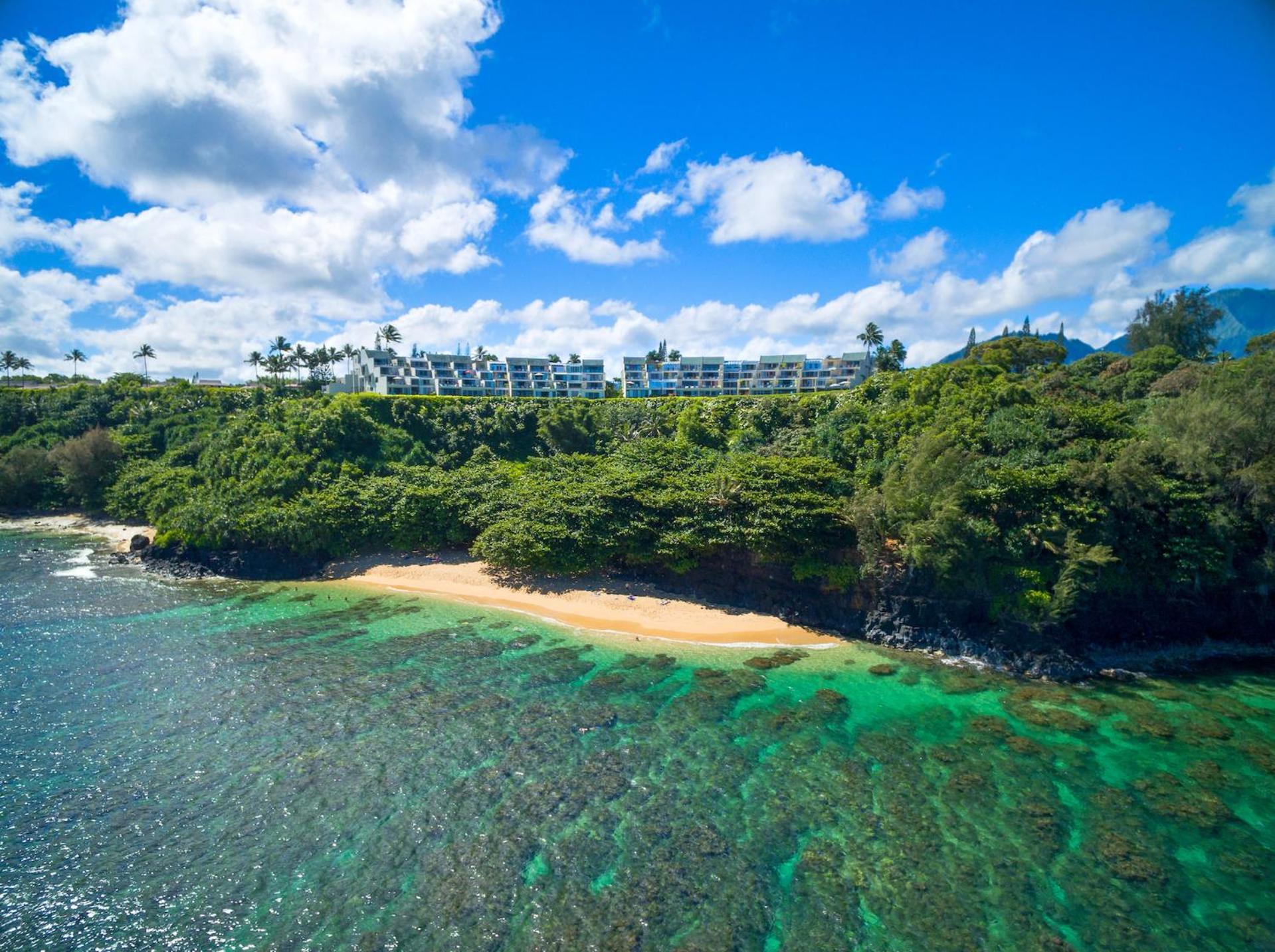 Puu Poa Ocean Bluff Condo, Incredible Views, Walk To Beaches, Pool & Tennis *
