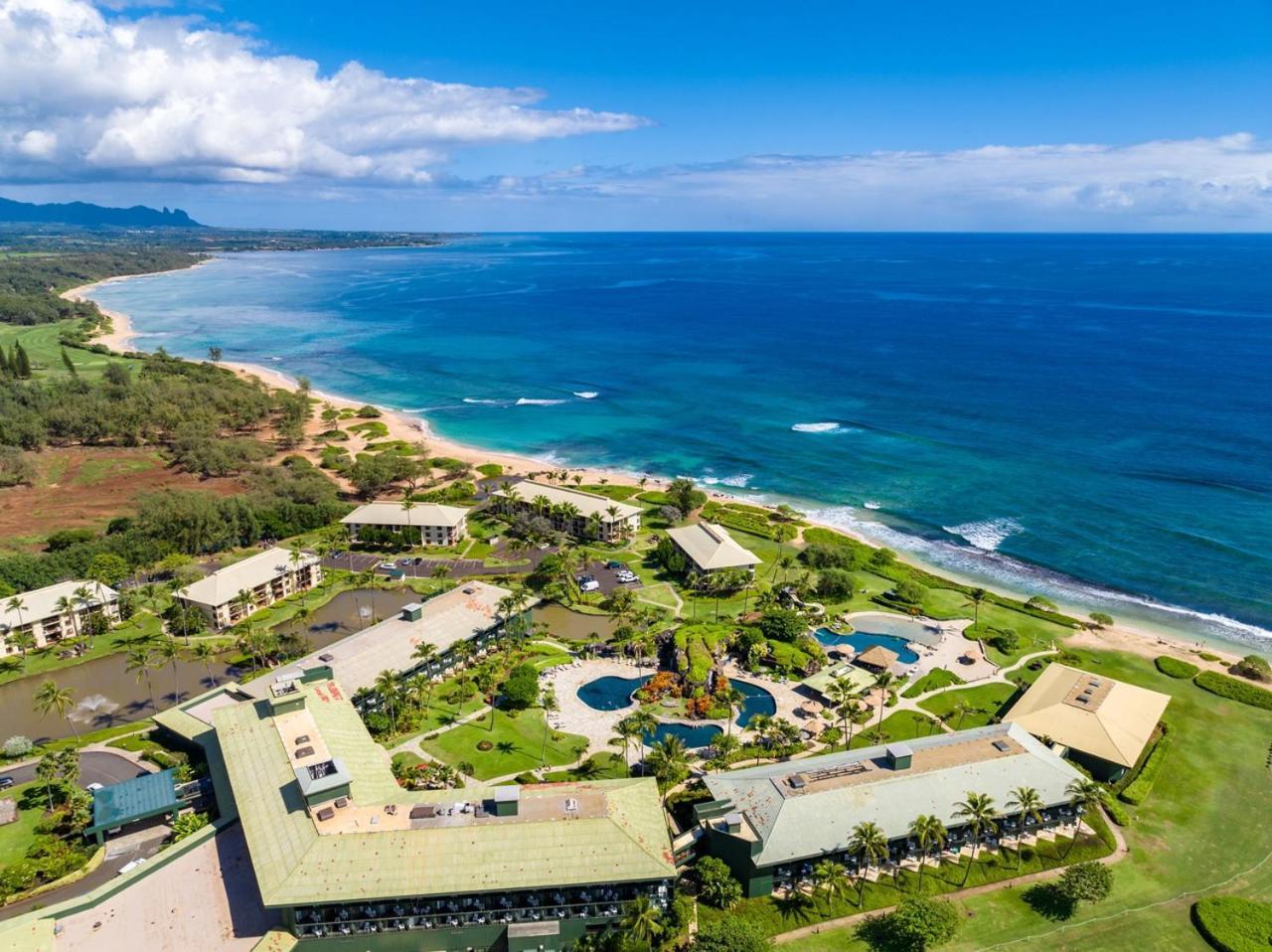 Chic Premier Garden Pool View Front 4-star Lihue