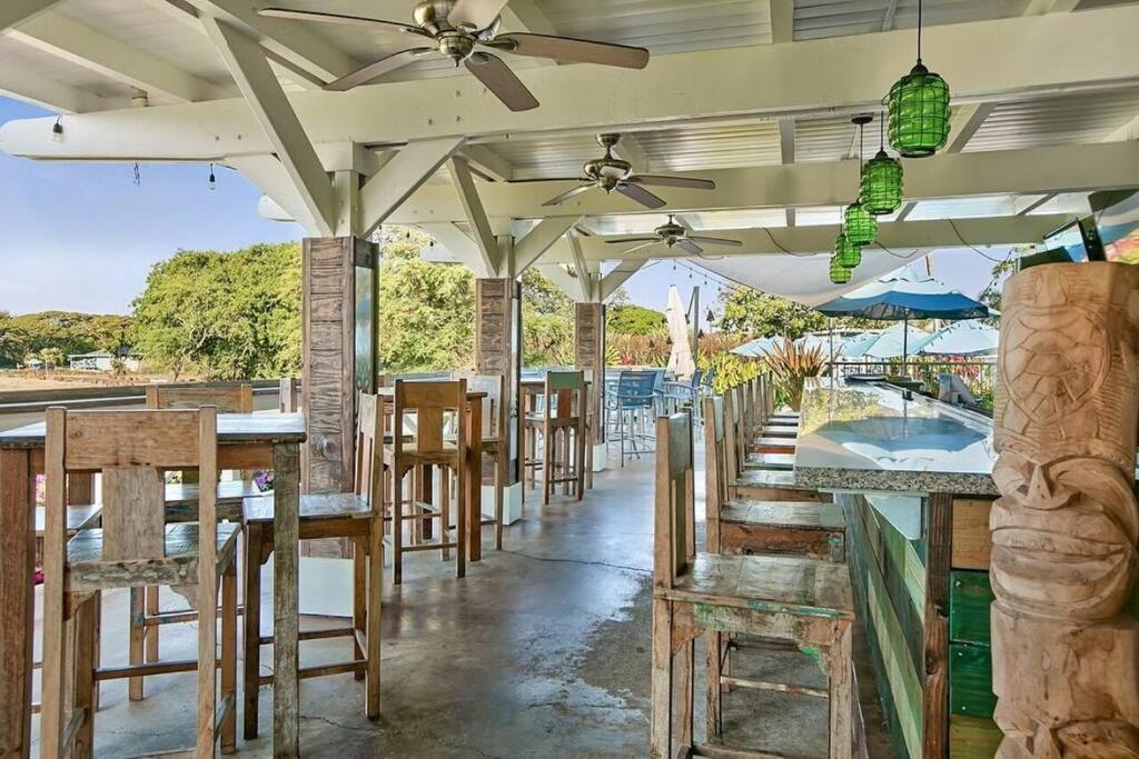 New - 7bd Estate - Ac Pool Slide Gym Pickleball Holiday home *