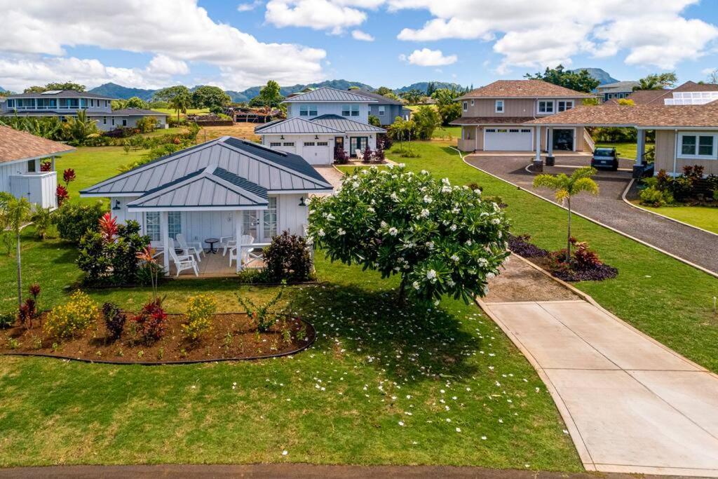 New - 7bd Estate - Ac Pool Slide Gym Pickleball Holiday home *