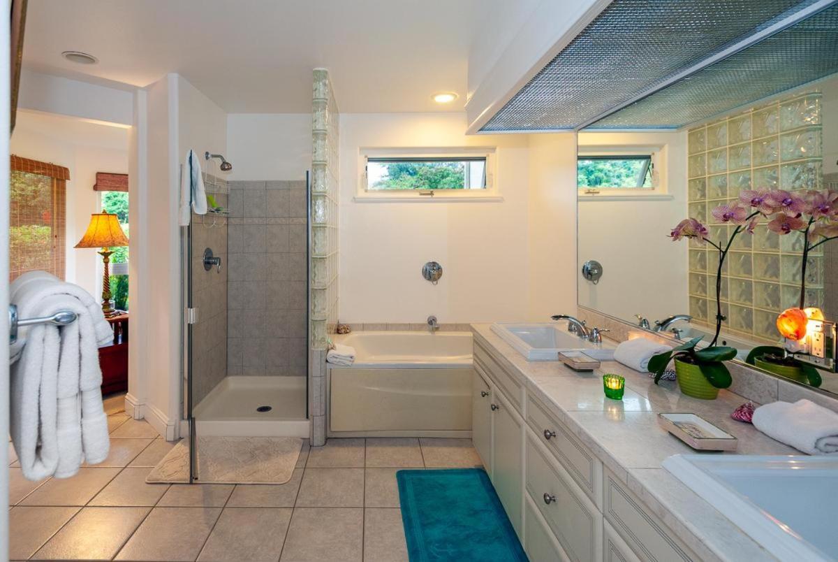 Of Kamalii 37 Princeville