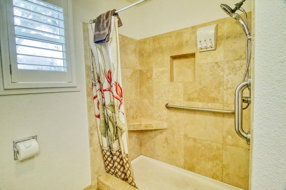 Pono Kai #a101 - A Welcoming 2 Bdrm - 2 Bath, Private Beachfront Vacation
