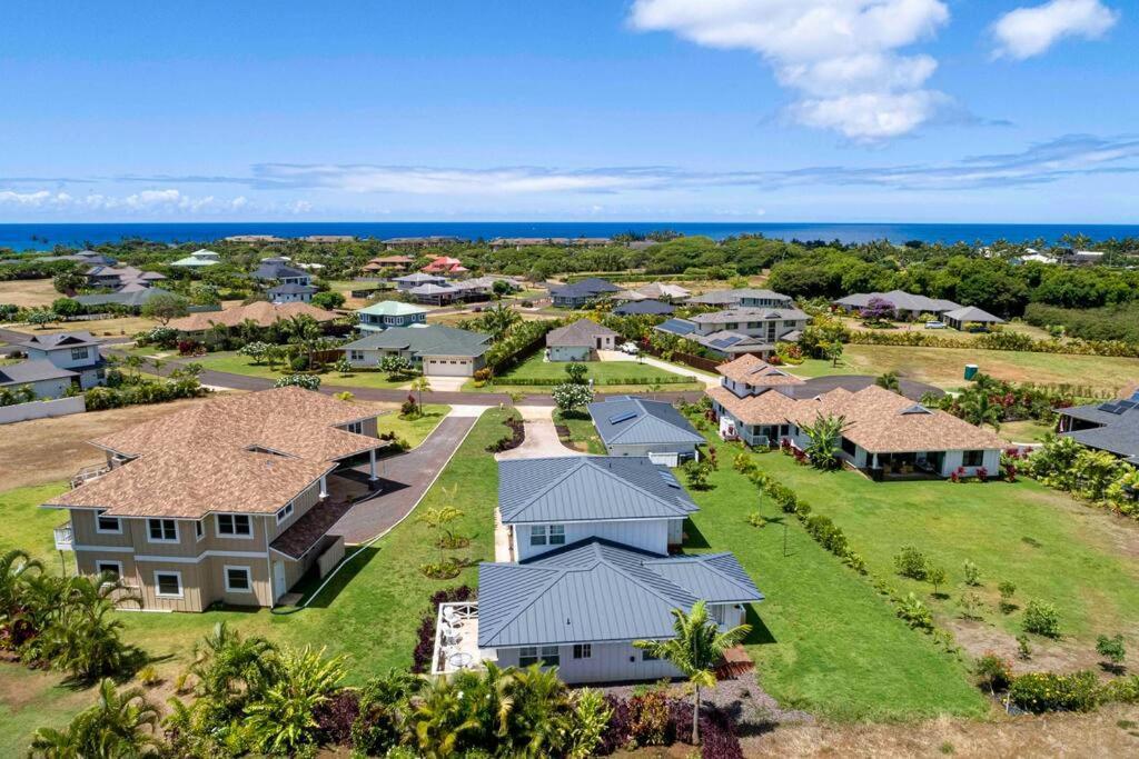 New - 7bd Estate - Ac Pool Slide Gym Pickleball