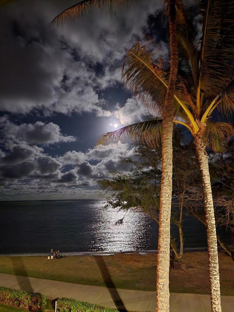 Pono Kai #a101 - A Welcoming 2 Bdrm - 2 Bath, Private Beachfront Vacation *