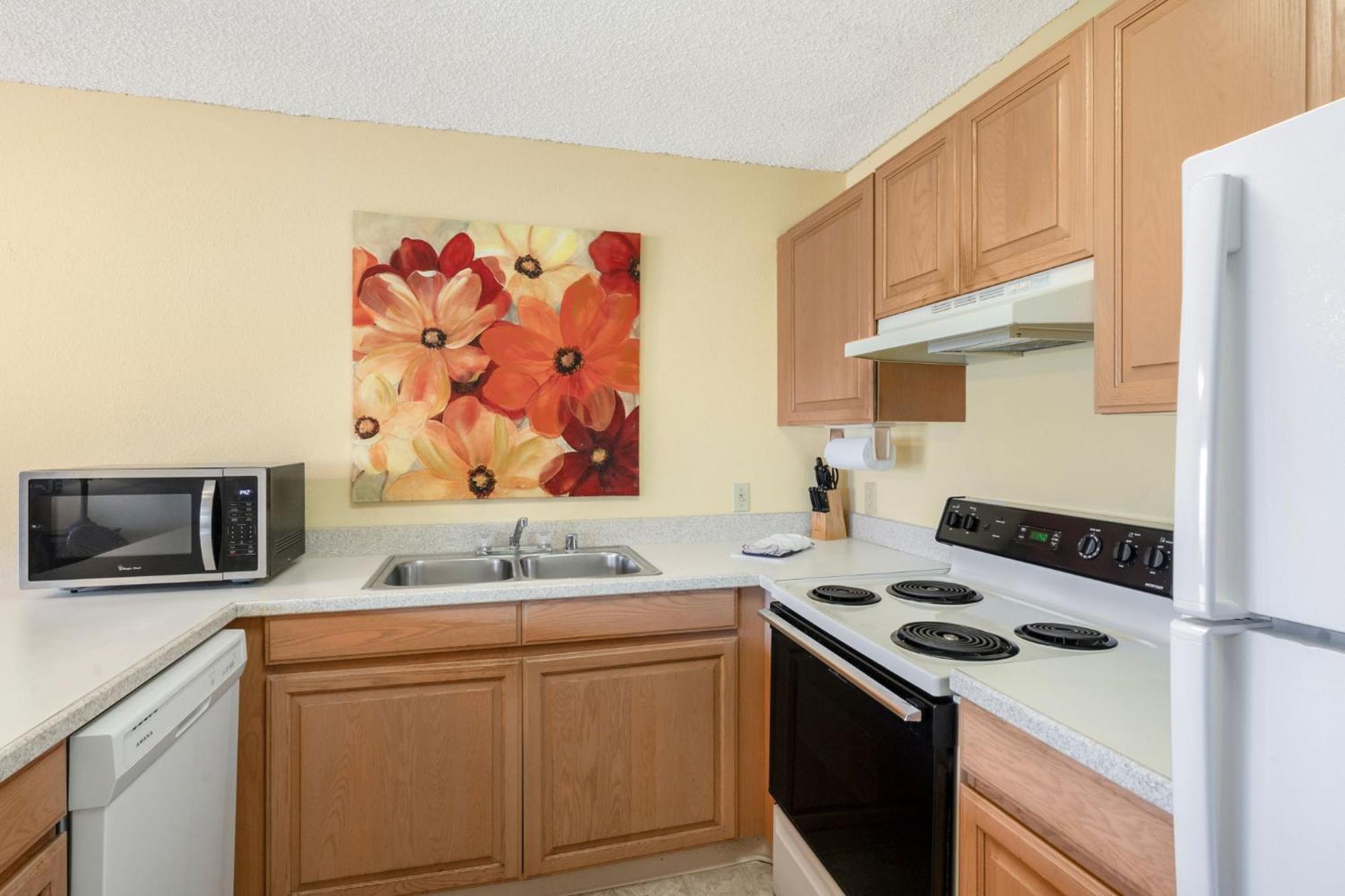Apartment Pono Kai F207