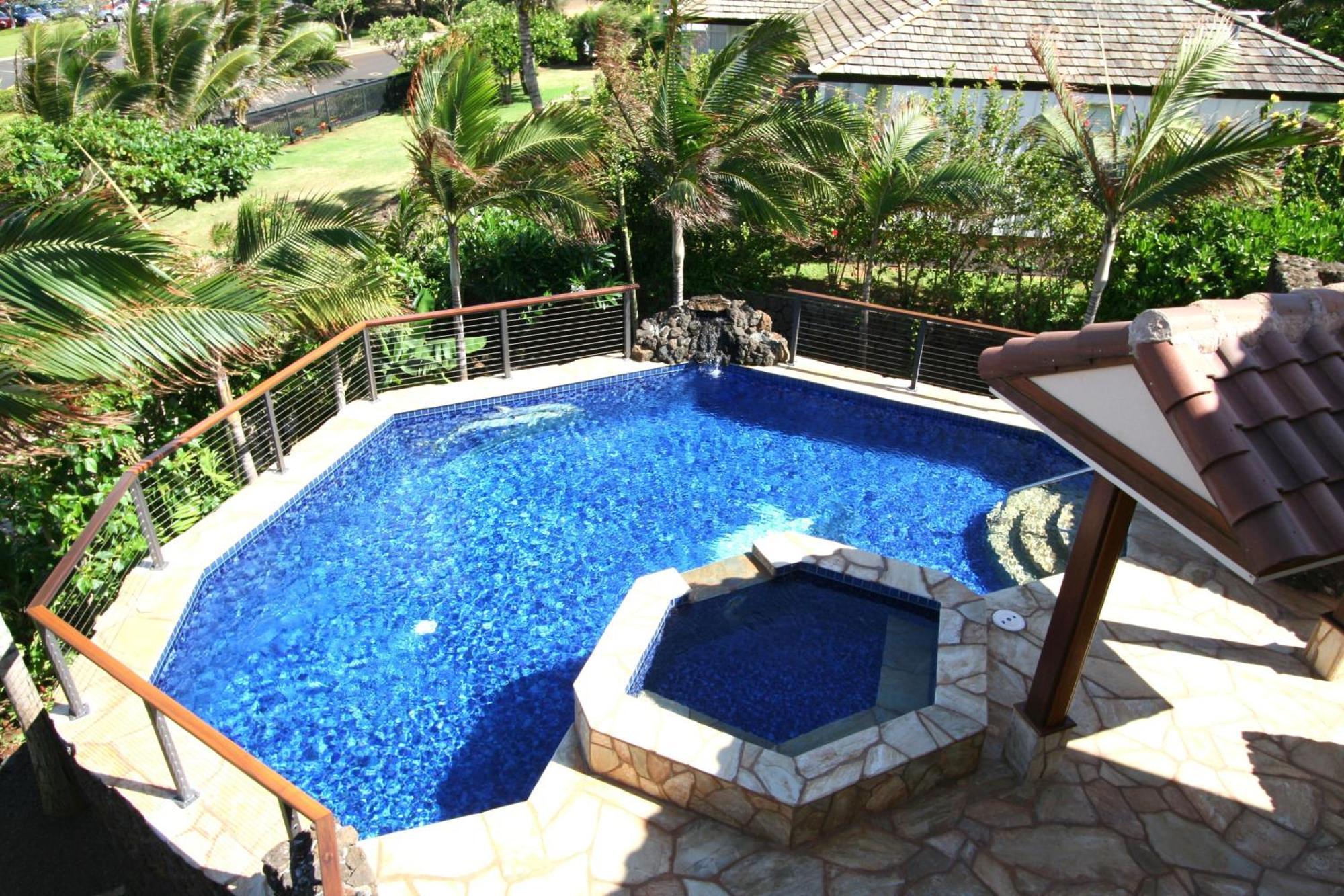 Ocean View, Beautiful Sunrise, Private Pool, Walk To Beaches *