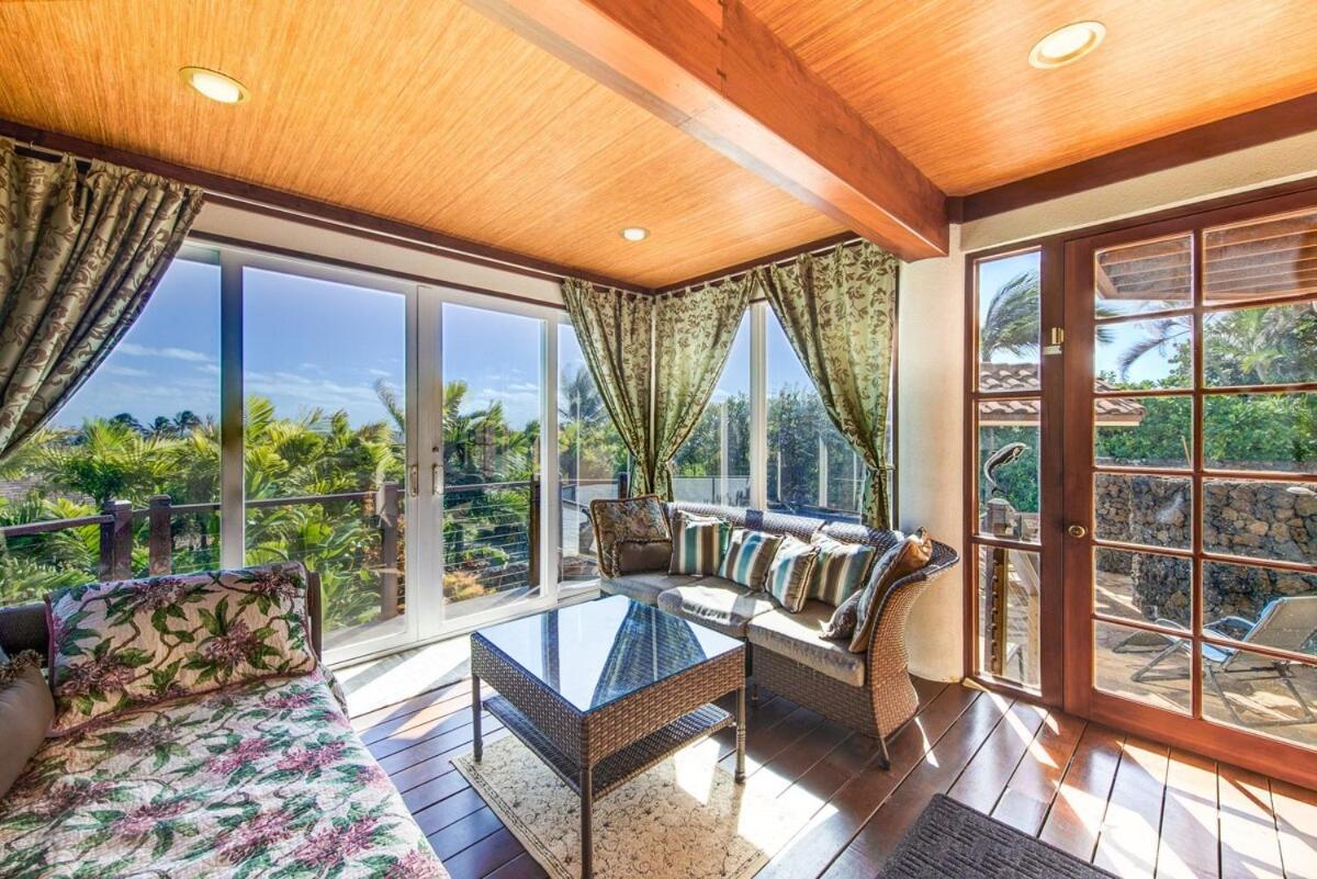 Holiday home Ocean View, Beautiful Sunrise, Private Pool, Walk To Beaches