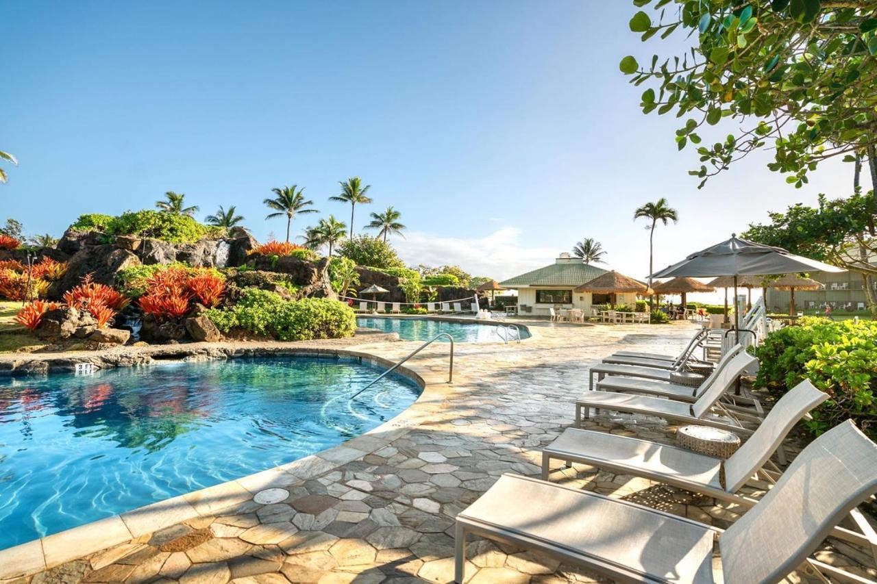 Chic Premier Garden Pool View Front 4-star Apartment *