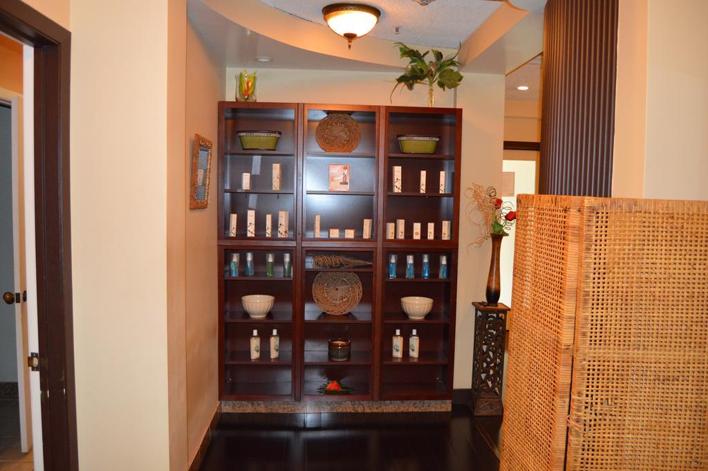 2417 At Oceanfront Kauai Drive Private
