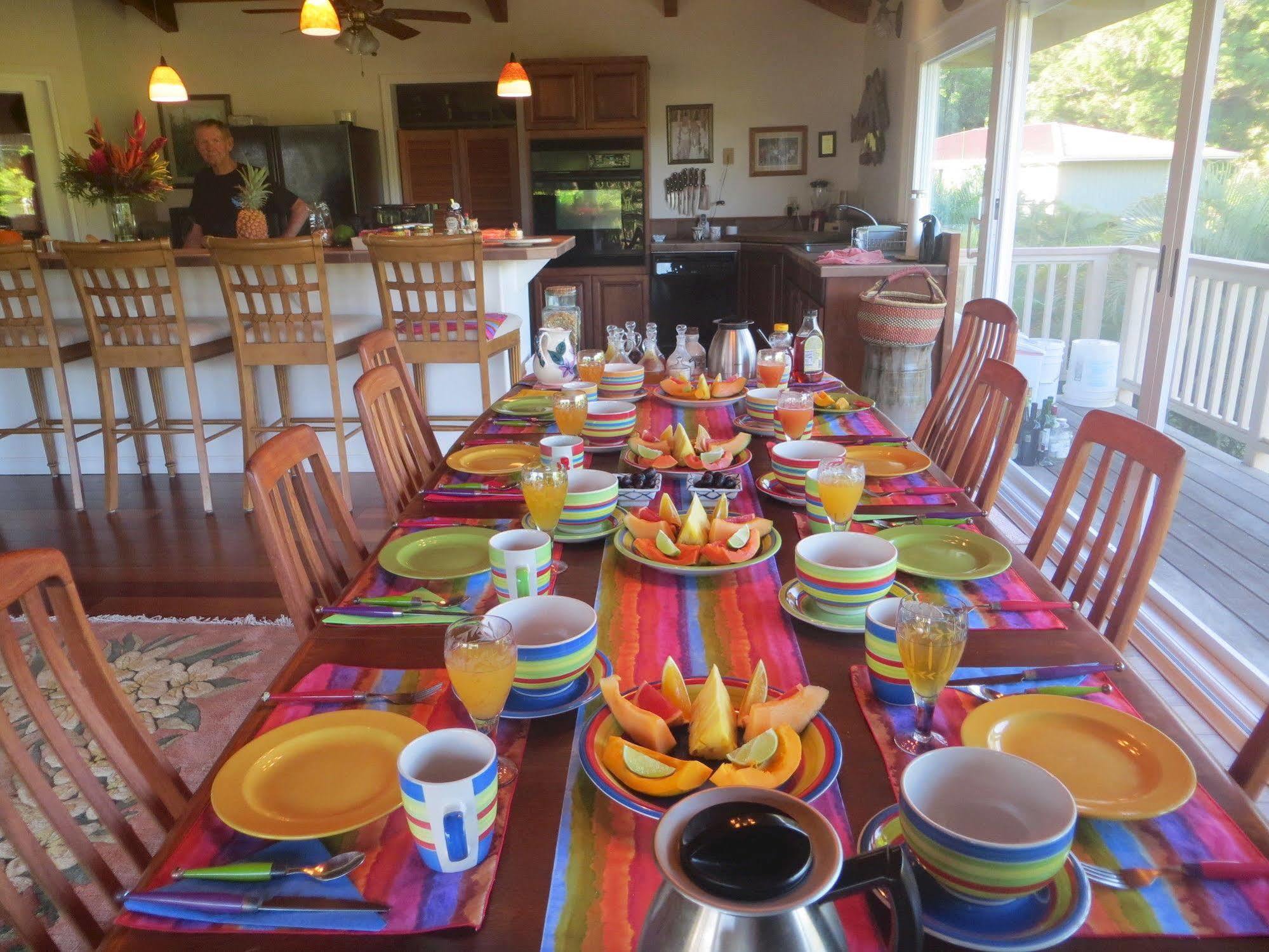 Hale Ho'o Maha Bed & Breakfast Hanalei