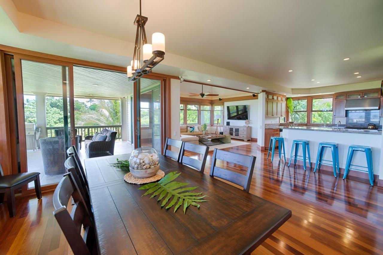 Mauna Pua - A Four Bedroom Vacation Holiday home