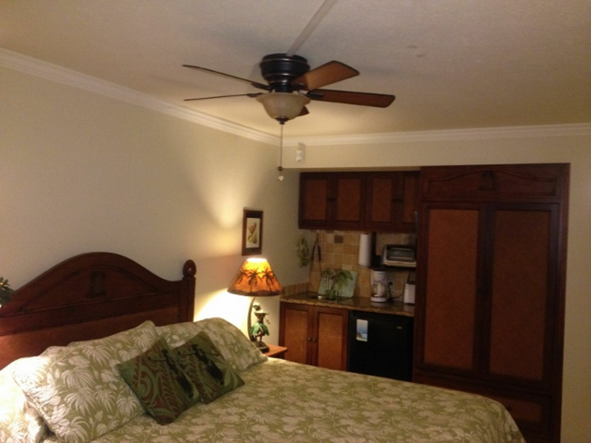 Kreller's Islander Getaway