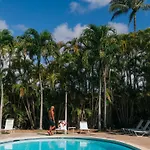 Plantation Hale Suites
